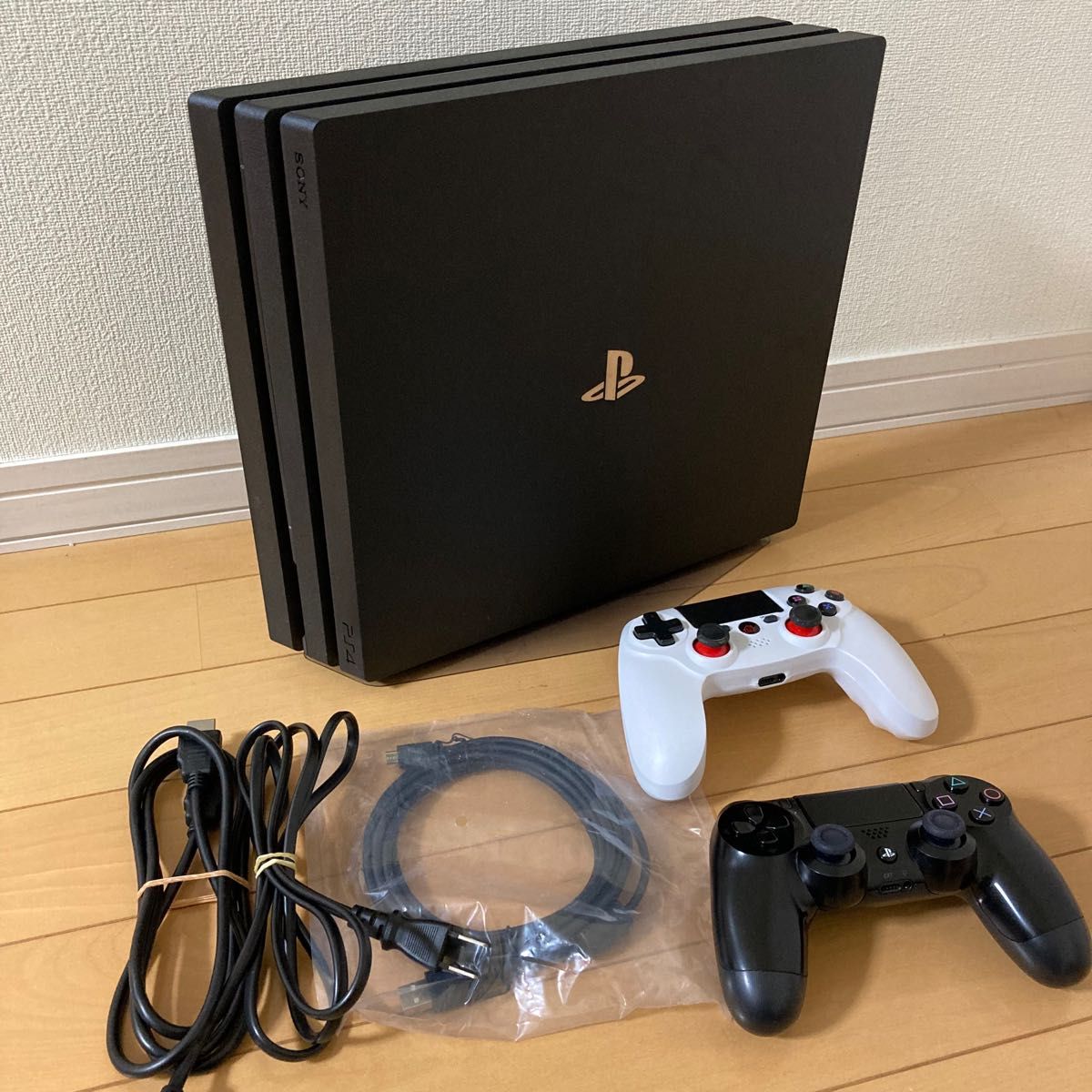 PS4 PRO 本体 CUH 7200B | labiela.com