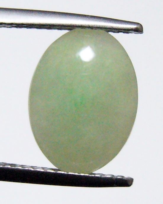 bzg■天然石ルース■　翡翠（ジェダイト）　３．２７ｃｔ_画像1