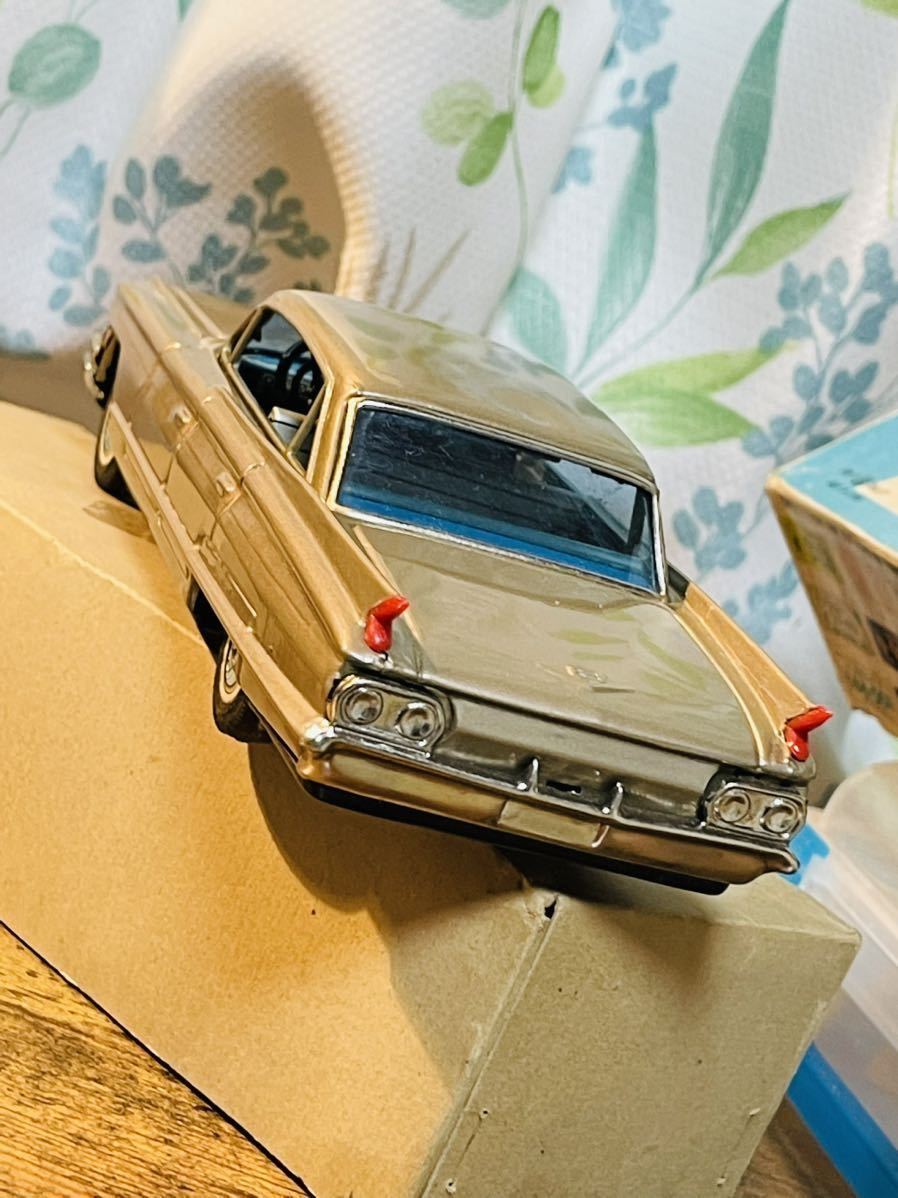 *SIGN OF B QUALITY Cadillac made in Japan tin plate automobile *CADILLAC old car * that time thing * box attaching * valuable * luck with money UP Gold * box size (22.5X8X6)cm