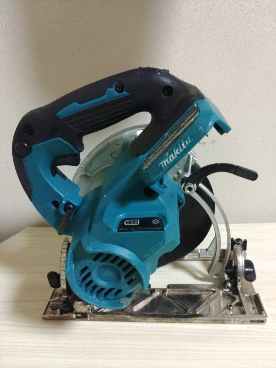 マキタ makita 165mm充電式マルノコ HS631D 本体のみ ...