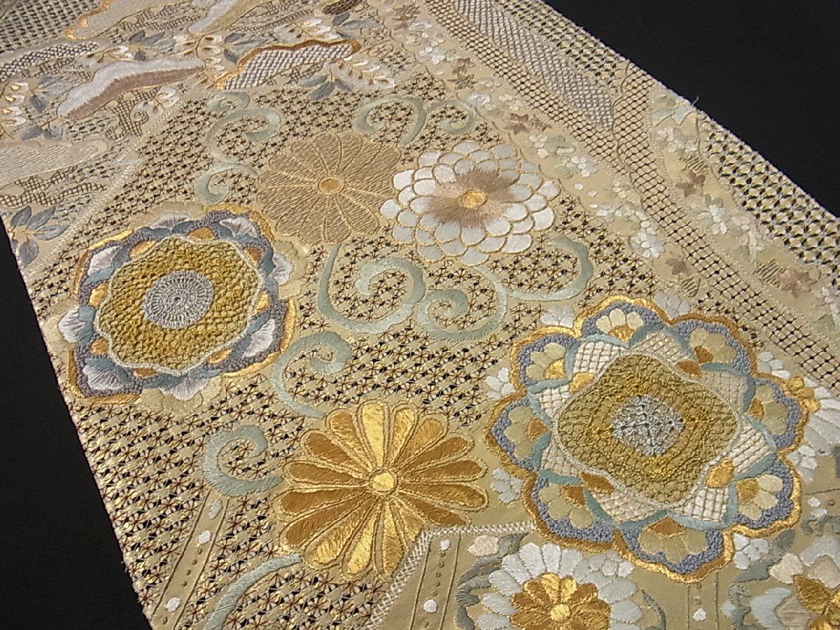 平和屋着物□六通柄袋帯 総刺繍 スワトウ相良刺繍 菊唐草吉祥文 金銀糸