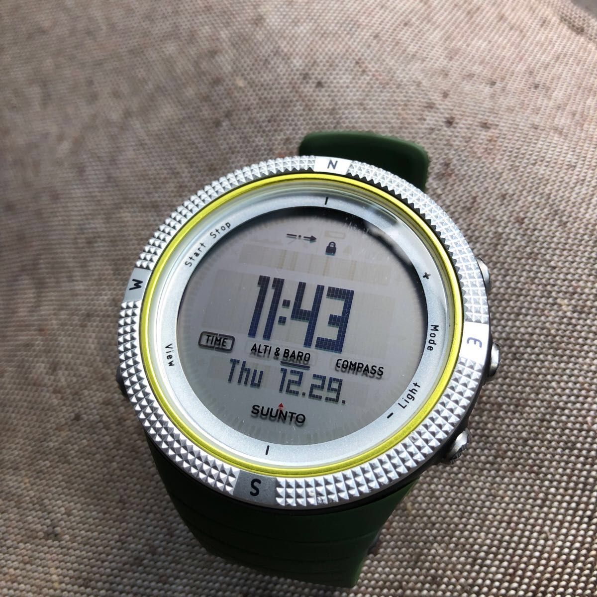 最終値下げ　SUUNTO Core スントコア スント コア ライトグリーン lightgreen