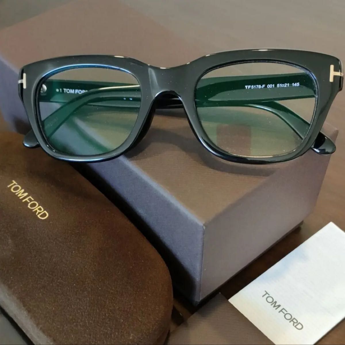 アウトレット送料無料】 美品 TOMFORDトムフォード 最高級 ストレート