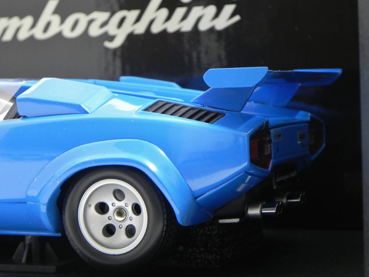 京商 1/18 ランボルギーニ カウンタック LP5000 クワトロバルボーレ