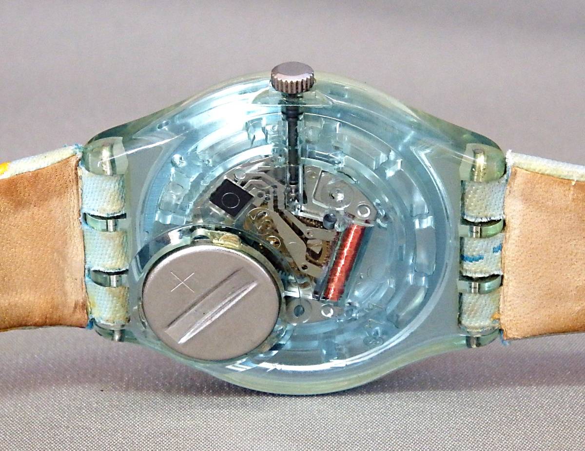 EU-9059■swatch スウォッチ GS125 レディース腕時計 3針 蝶モチーフ 2005年モデル 中古_画像4