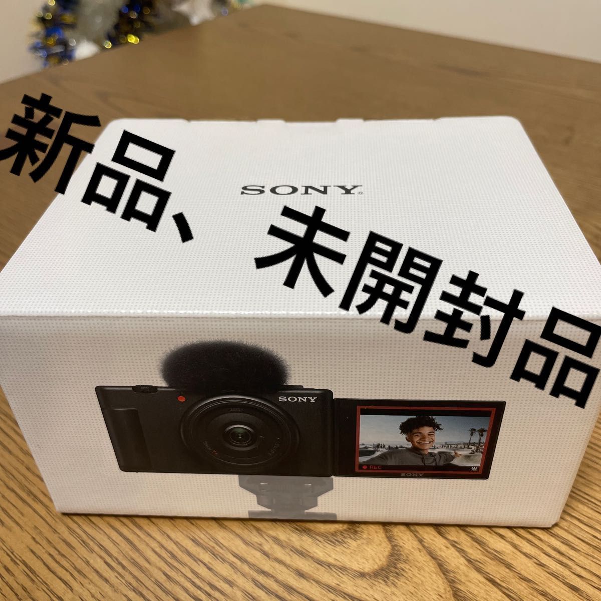 新品、未開封品です。）SONY VLOGCAM ZV-1F （W）（ブラック） カメラ