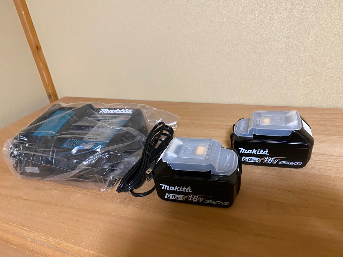 マキタ 新品未使用 純正 18V 6.0Ah バッテリー BL1860B 2個 急速充電器