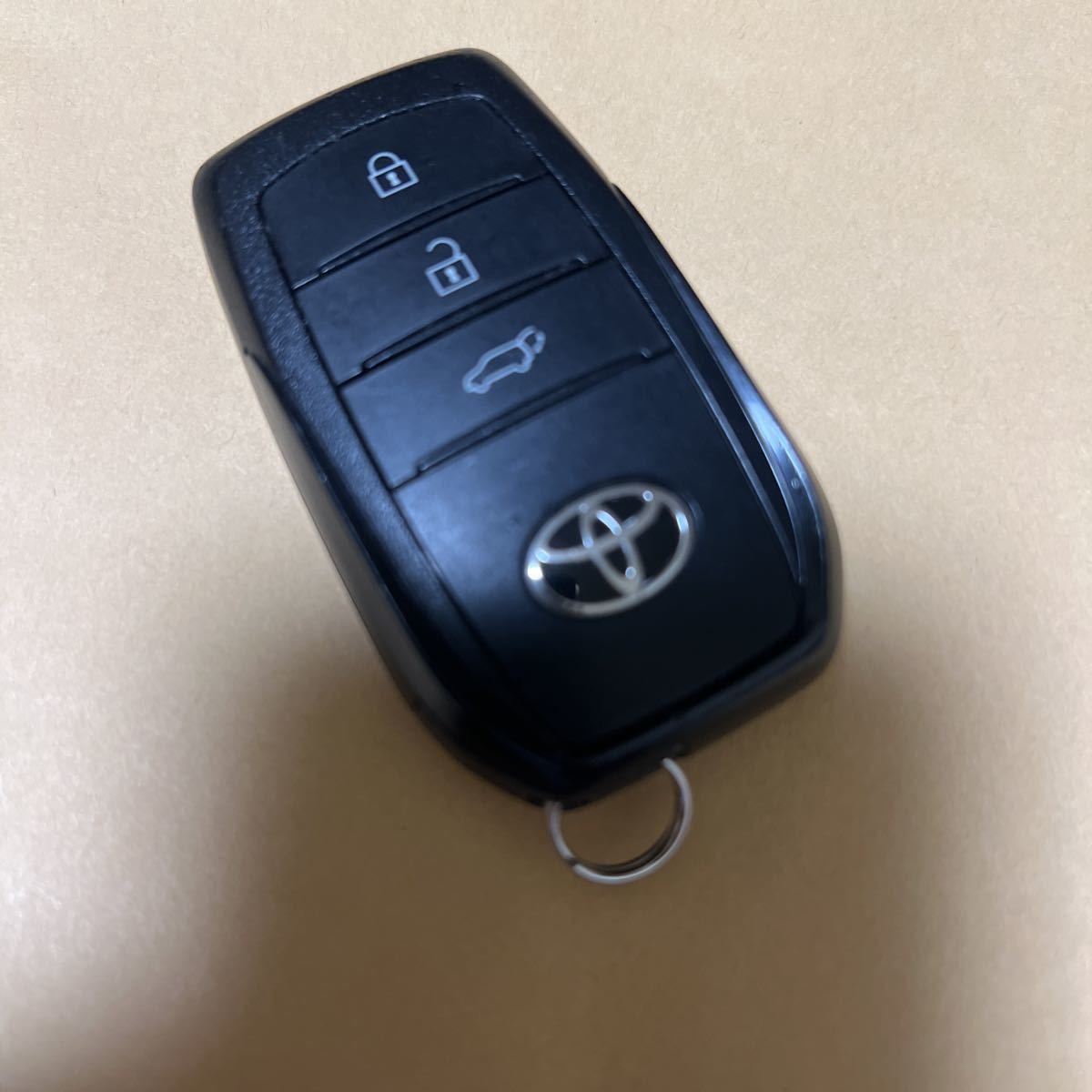 送料無料 新型ハリアー 80系 純正スマートキー 3ボタン 基盤番号
