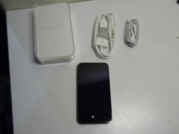 1年保証』 32GB touch iPod Apple 4th イヤホン未使用 美品 MC544J/A