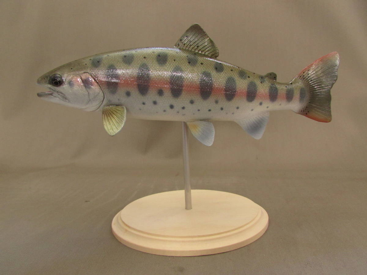 ハンドメイド ２７ｃｍイワナ壁掛け 魚模型 レプリカ フィギュア 渓流 