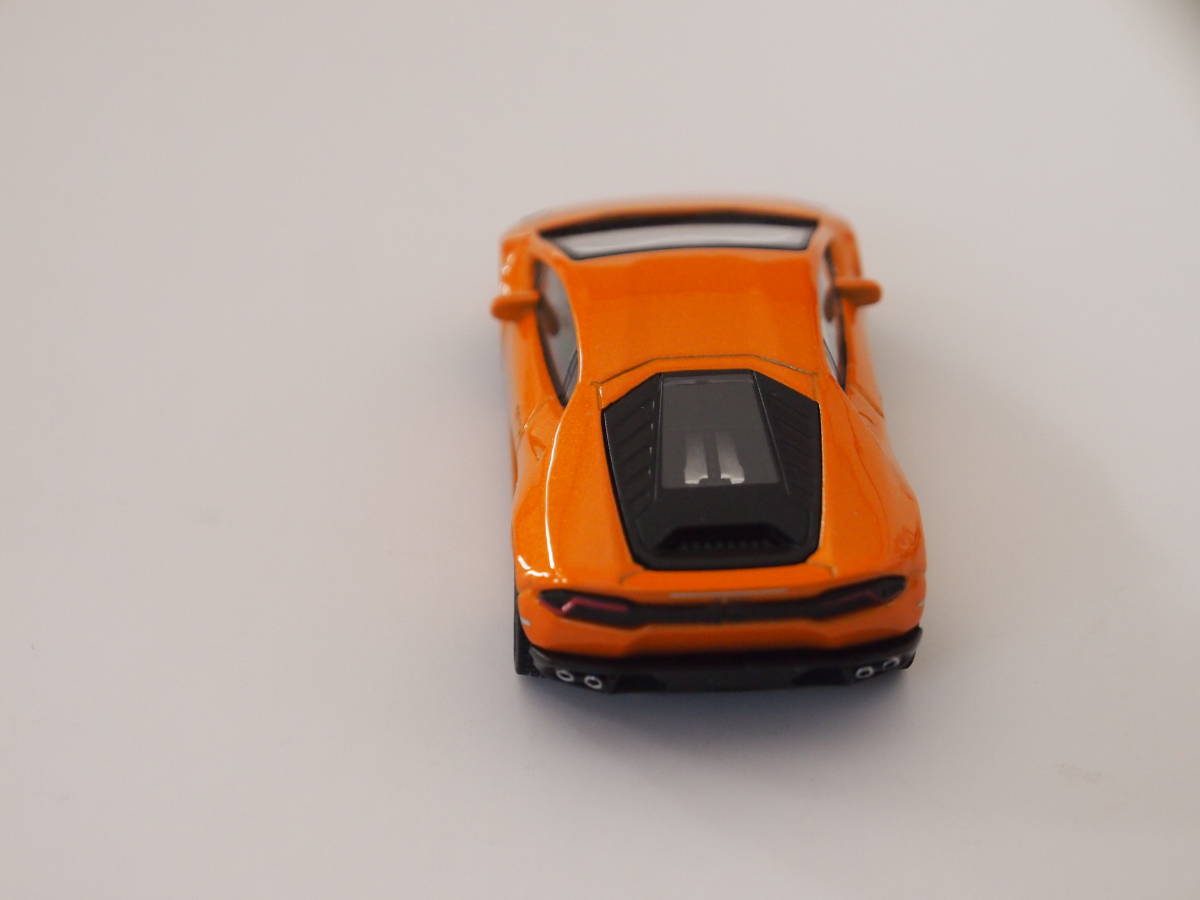 Schuco シュコー 1：64 トイザらス限定 Lambrghini Huracan b(orange) _画像5