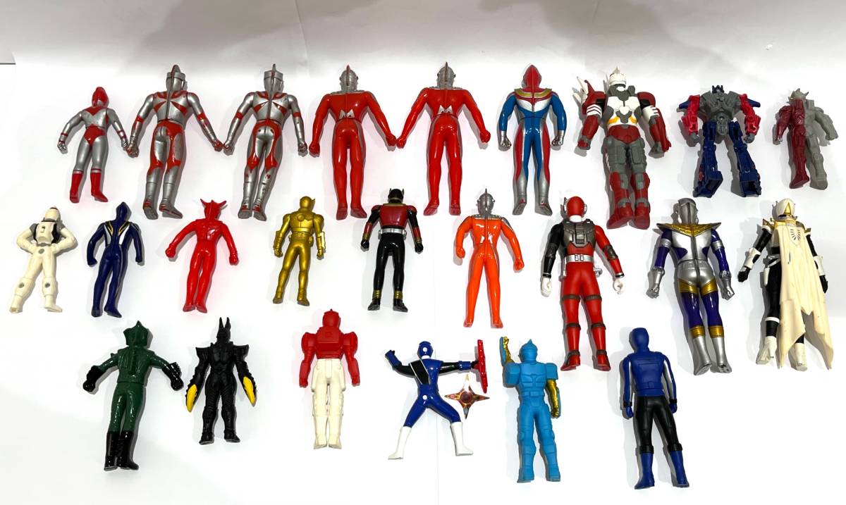 ウルトラマン52体 仮面ライダー12体 ソフビ フィギュア まとめ売り