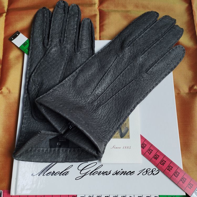Madova gloves イタリア 手袋 - 手袋/アームカバー