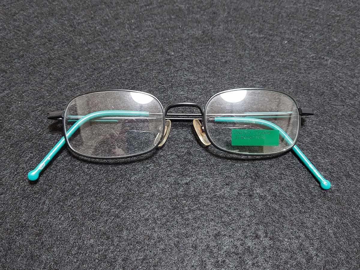 新品　UNITED COLORS OF BENETTON　ベネトン　メガネ　眼鏡　高級感　上品　フルリム　黒ぶち_画像6
