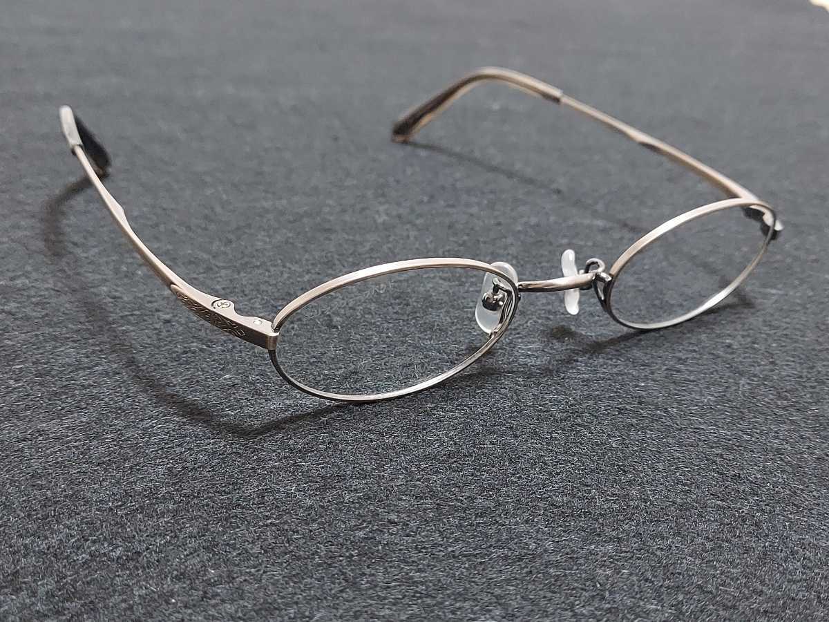 新品　noosa ヌーサ　日本製 メガネ　眼鏡　高級感　上品　フルリム　チタンシルバー_画像4