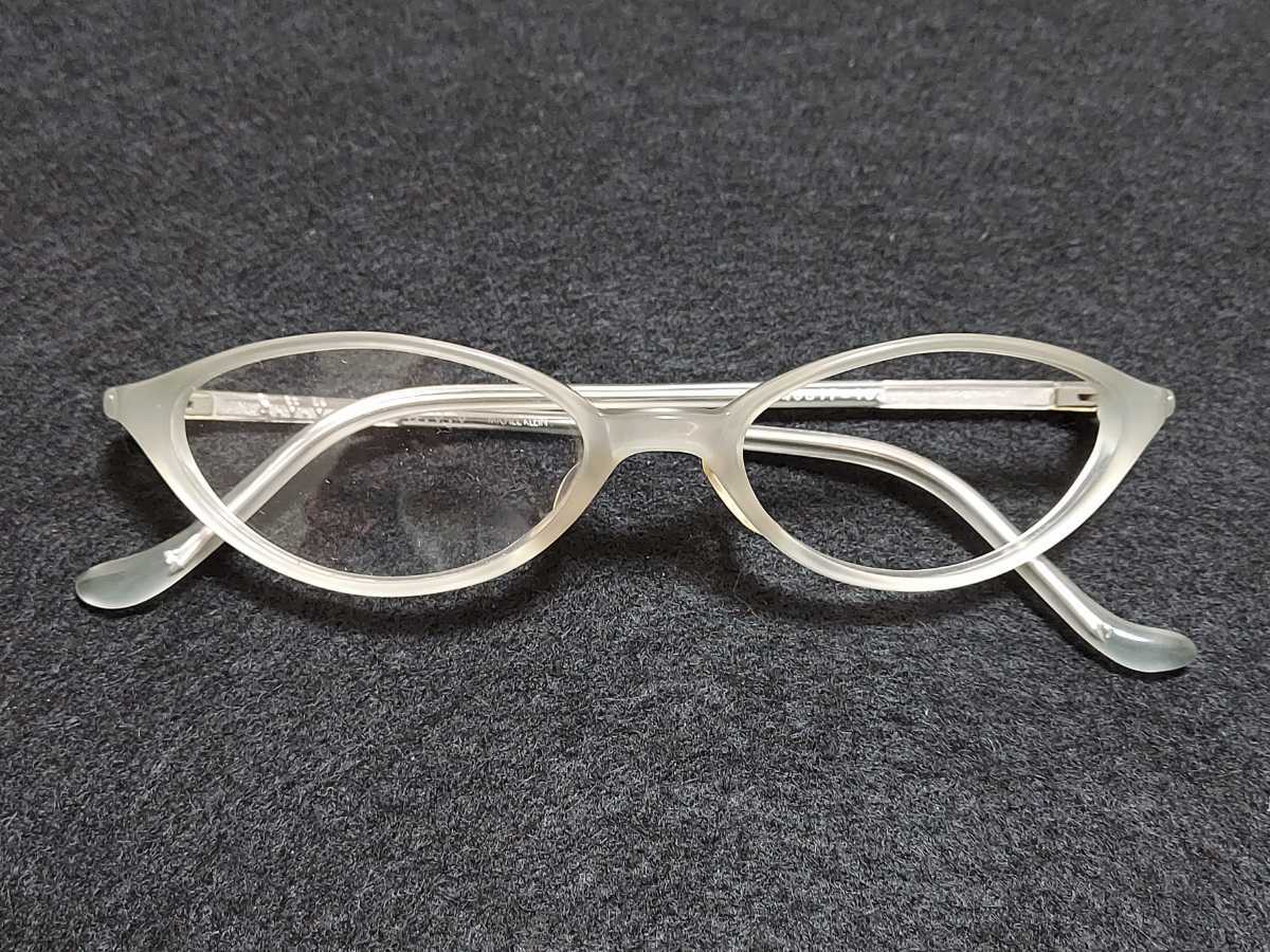 激安オンライン ショップ 新品 a.v.v アーヴェヴェ メガネ 眼鏡 高級感