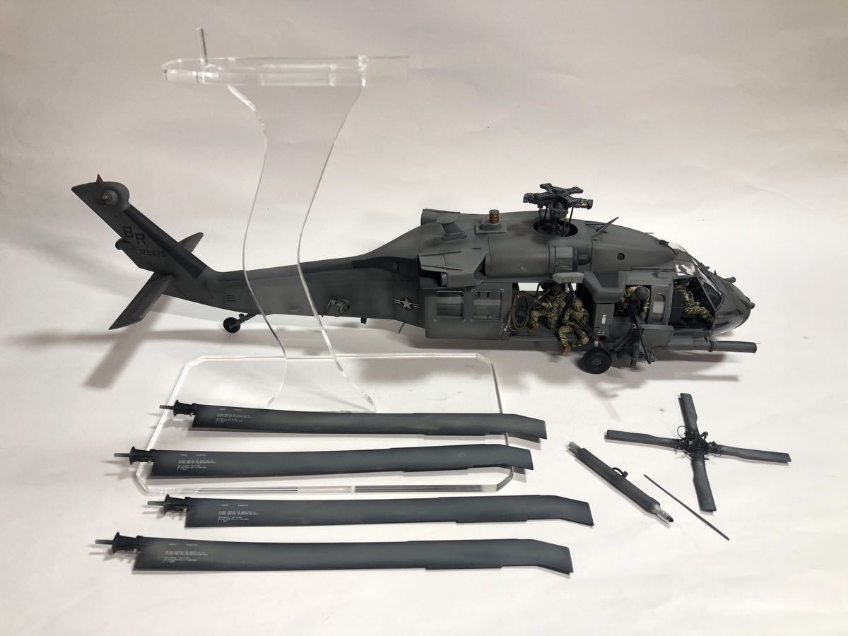 Yahoo!オークション - アカデミー 1/35 AH-60L 完成品 攻撃ヘリコプタ...