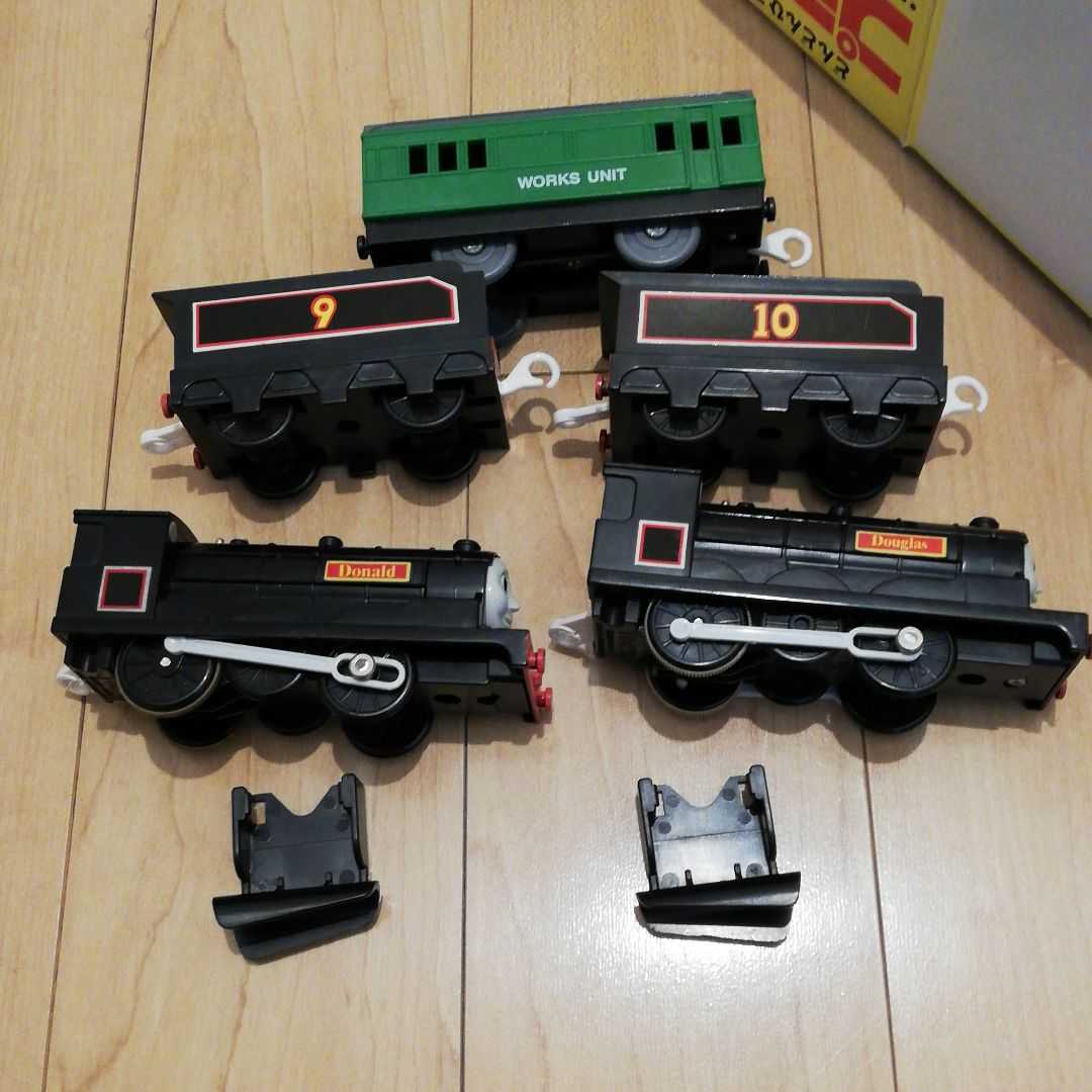ドナルド&ダグラス雪かき列車セット プラレール 新しいコレクション