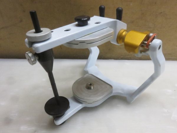 1円スタート!】コリデント咬合器CSA300 歯科技工ハ2783 E1-其他–日本