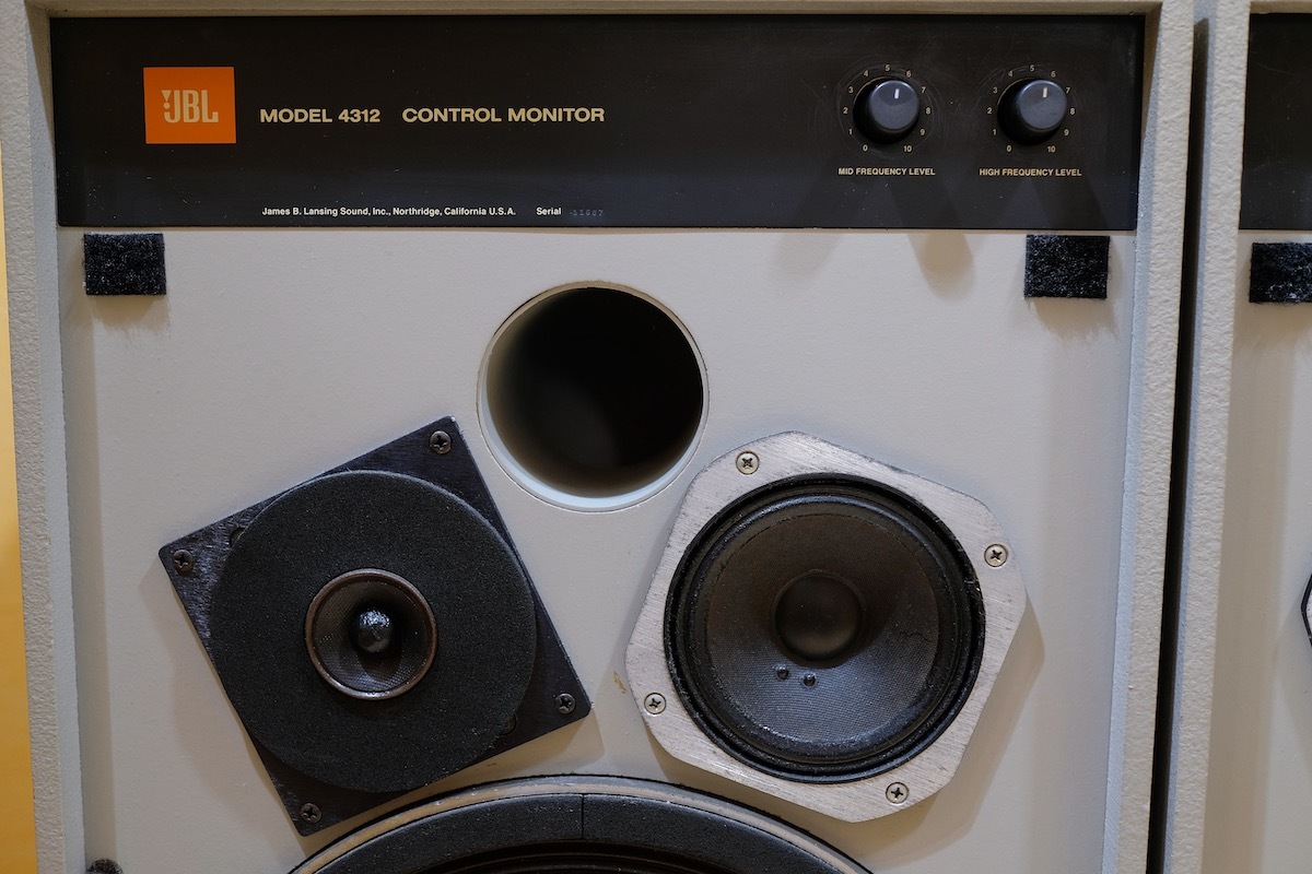 Yahoo!オークション - JBL 4312 コントロールモニター Yahoo!オークション - JBL 4312 コントロールモニター