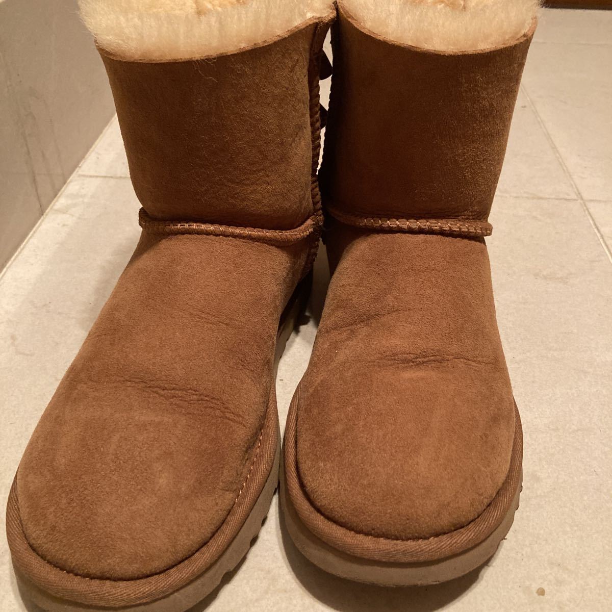 UGG 7 24㎝ リボン-