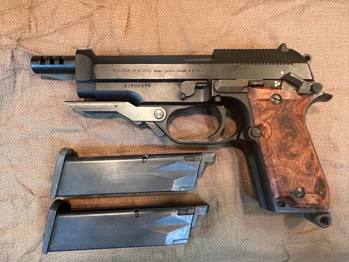 3%OFFクーポン利用でポイント最大8倍相当 KSC M9 予備マガジン付