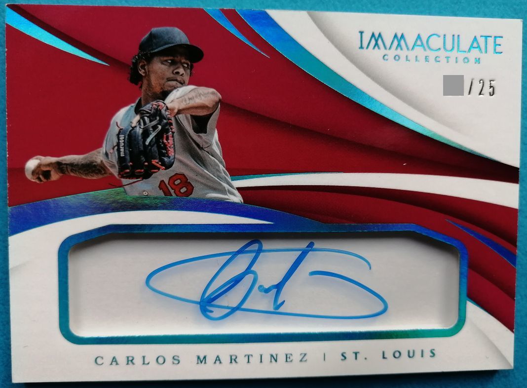 4枚セット Carlos Martinez STL 2018 Panini Immaculate Auto 25枚限定 + 2016 Topps Chrome /150 Blue Refractor ＋Rookie Card 2枚 _画像2