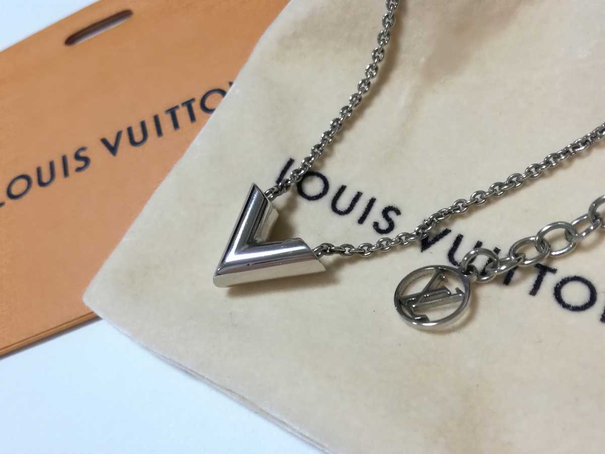 美品 LOUIS VUITTON ルイヴィトン ネックレス エセンシャルV M63197