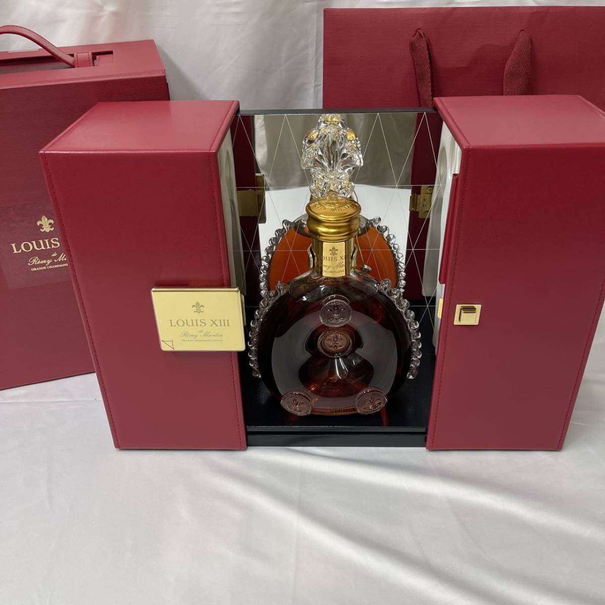 古酒 並行レミーマルタン ルイ13世 700ml 観音開き シリアル一致