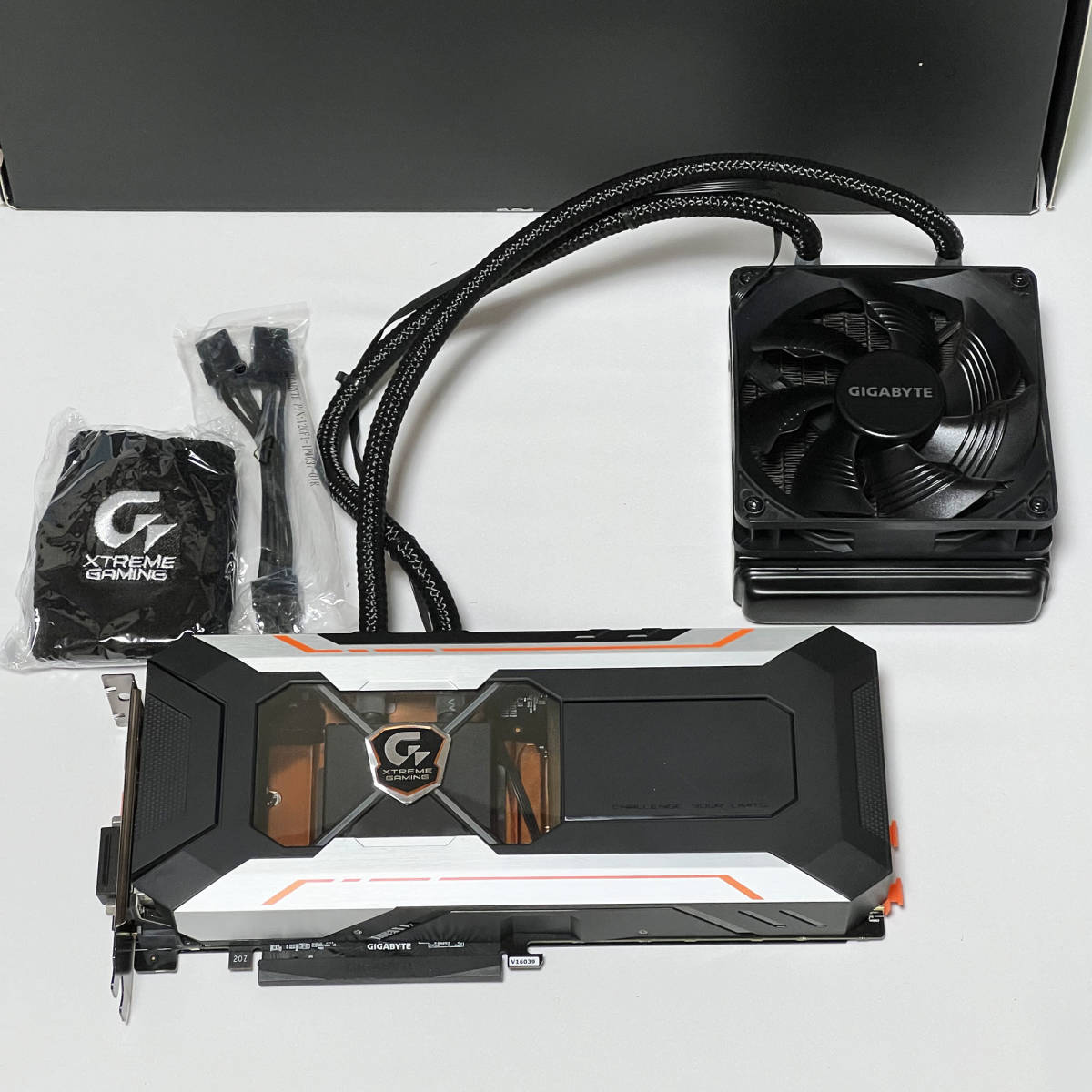 中古 水冷 グラフィックボード GeForce GTX 1080 Xtreme Gaming 中古 水冷 グラフィックボード GeForce GTX 1080 Xtreme Gaming