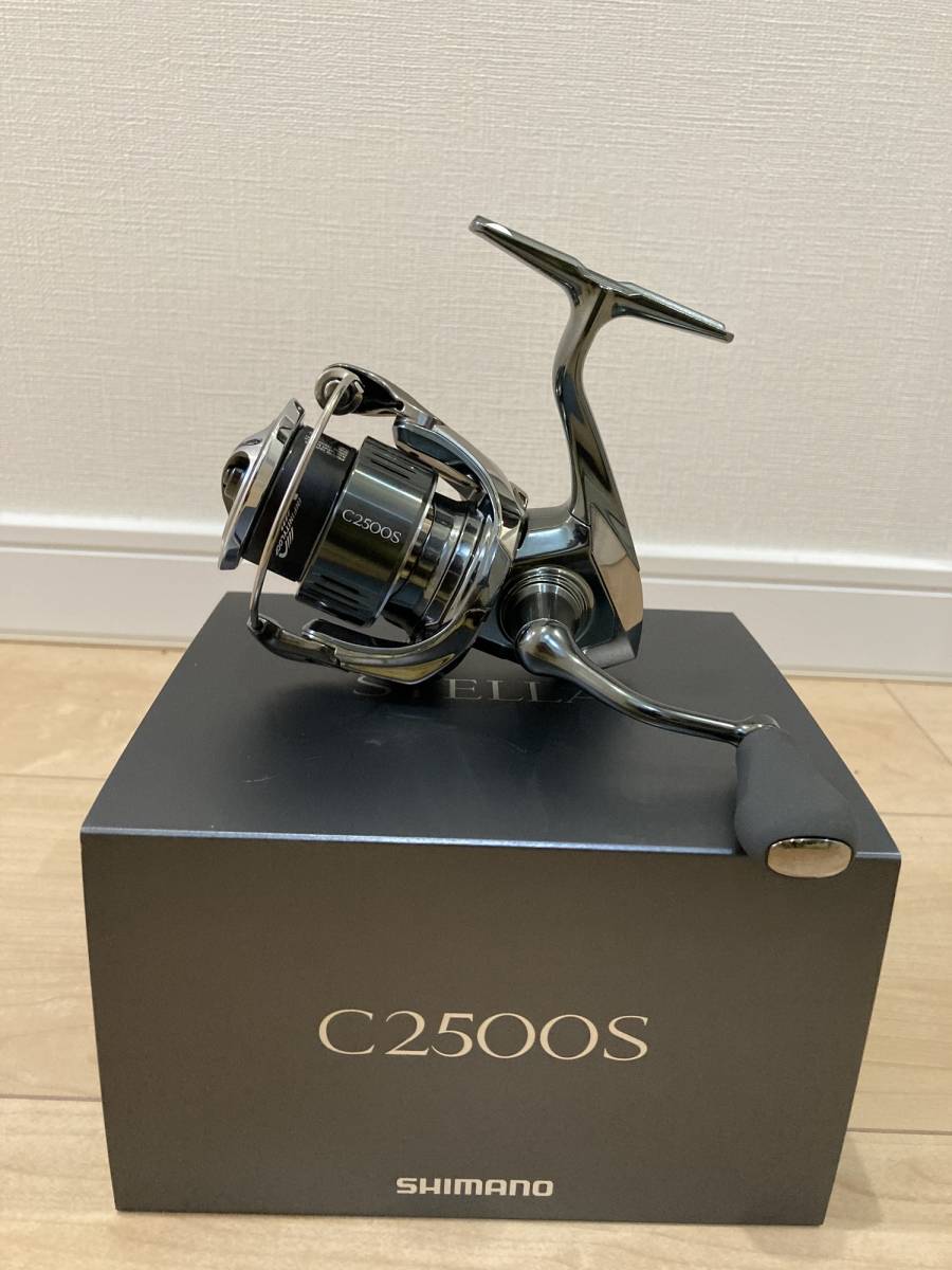 シマノ22ステラC2500S 未使用 umbandung.ac.id