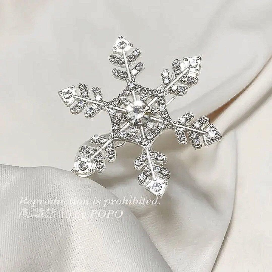 雪の結晶 キラキラ ヘアクリップ シルバー クリスマス ビジュー 韓国 H152の画像2