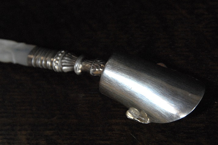 アンティーク　１８７６年 純銀製 レアなスコップ型キャディースプーン（ｆ３４）_画像7