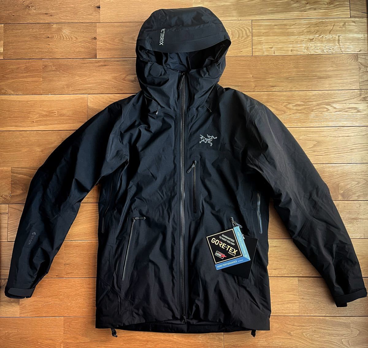 【2022 国内正規 新品】ARC'TERYX Beta Insulated Jacket Men's Black Medium アークテリクス ベータインサレーテッド ジャケット GORE-TEX