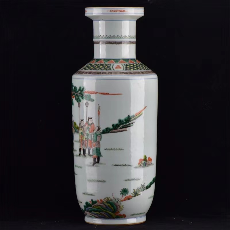  ◆旧蔵◆古美術 中国古玩 大清康熙年製款 五彩　人物故事図棒槌瓶　時代物　A35_画像3