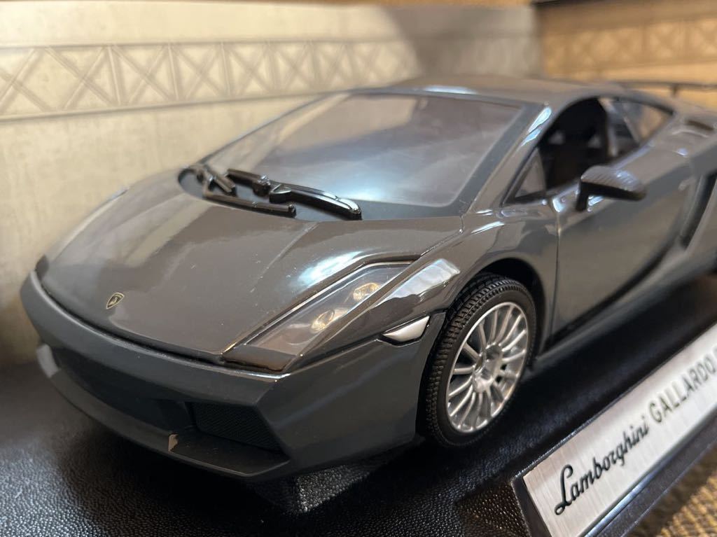 美品1/18 Lamborghini GALLARDO SUPERLEGGERAランボルギーニガヤルド スーパーレジェーラ　グレー　ダイキャストミニカー_画像7