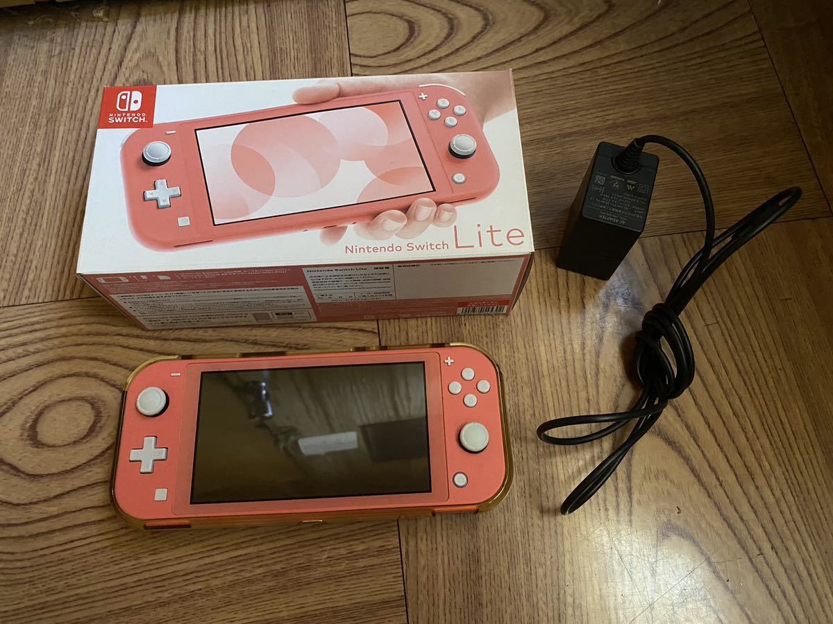 人気ショップが最安値挑戦 新品未使用 Nintendo Switch Lite コーラル