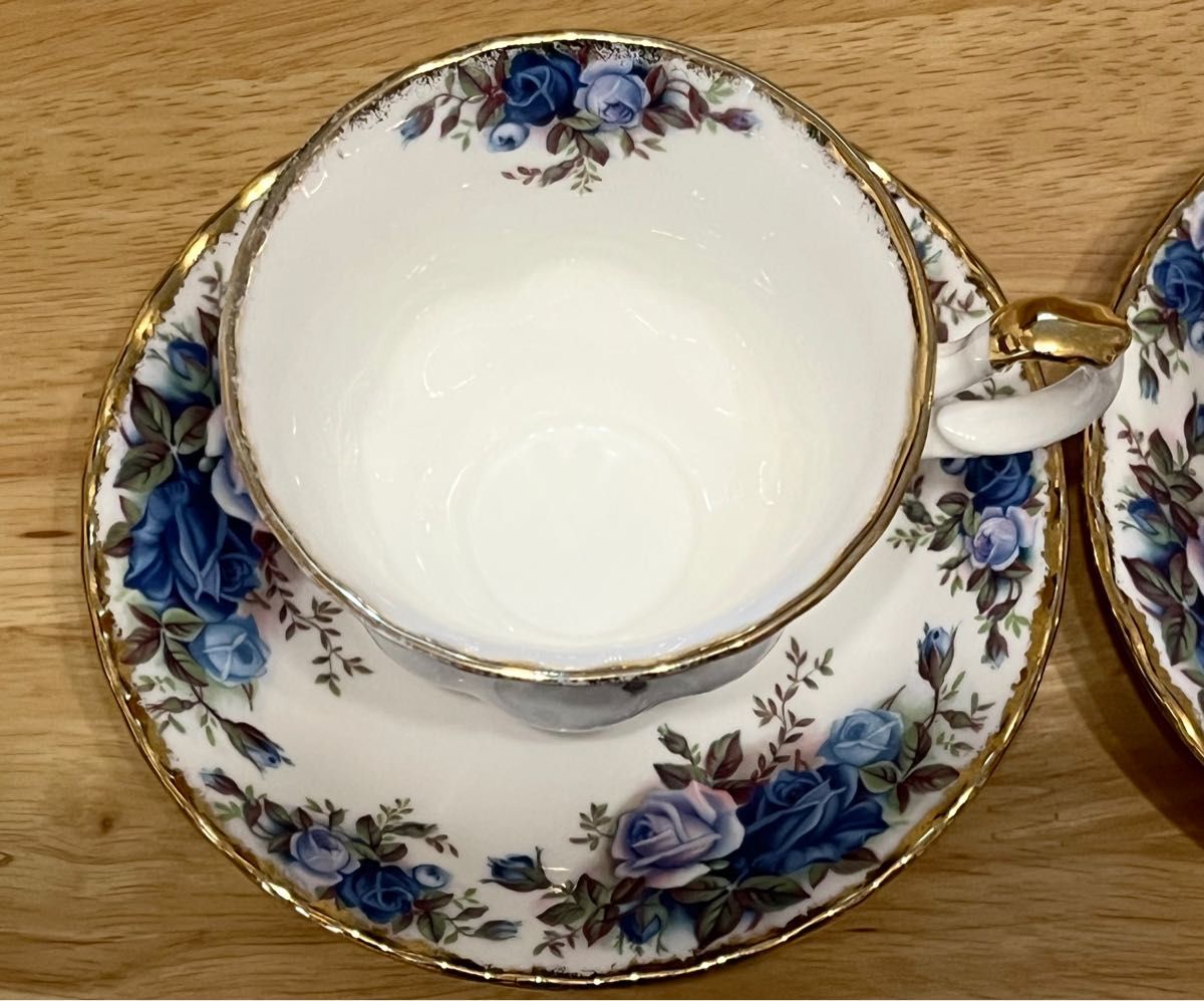 ロイヤルアルバート　ROYAL Albert ムーンライトローズ　ペア　カップ&ソーサー