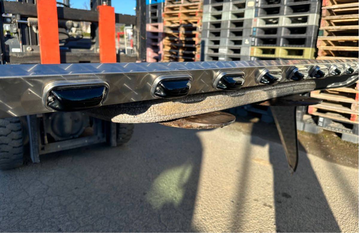 ステンレス製　デコトラ　バイザー　更に値下げ！（引き取り限定！） ステンレス フロント バイザー デコトラ