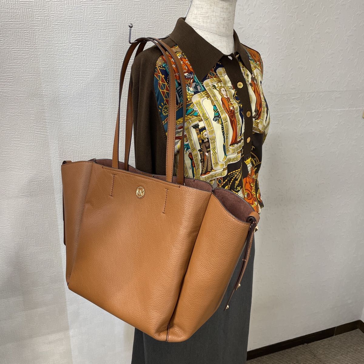 マイケルコース MICHAEL KORS FREYA オープントート ラージ 30S2G7FT3L ブラウン 1