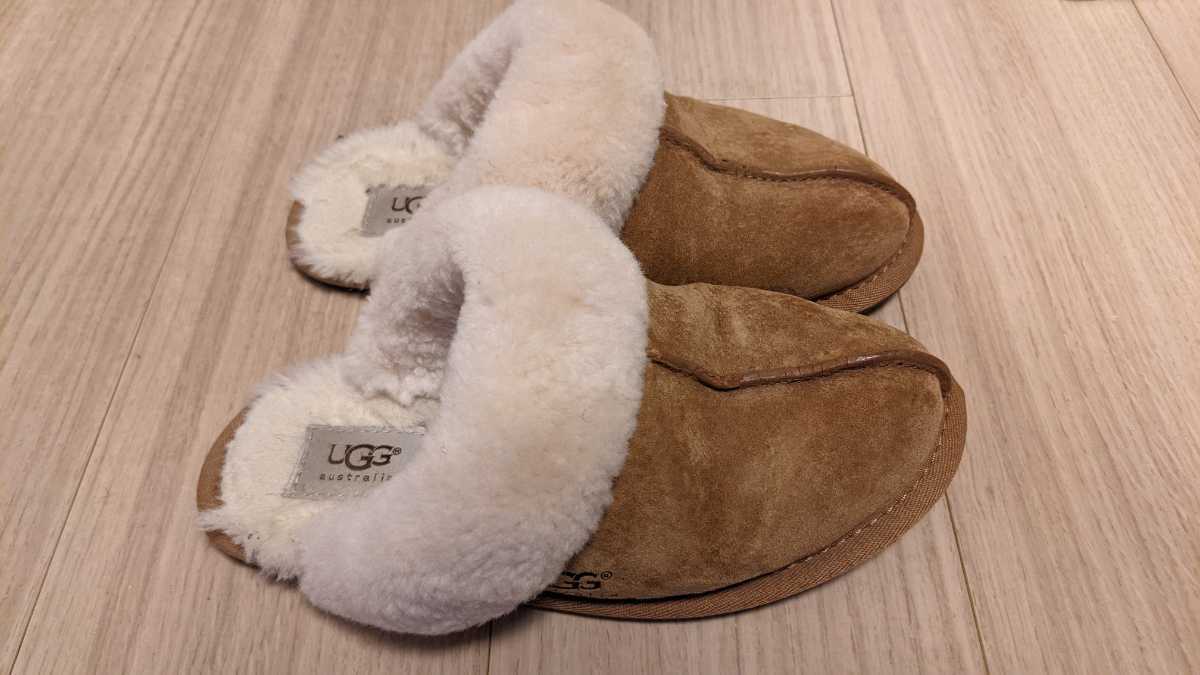 UGG アグ 室内用スリッパ 23cm サイズ6 チェスナット レディース 商品