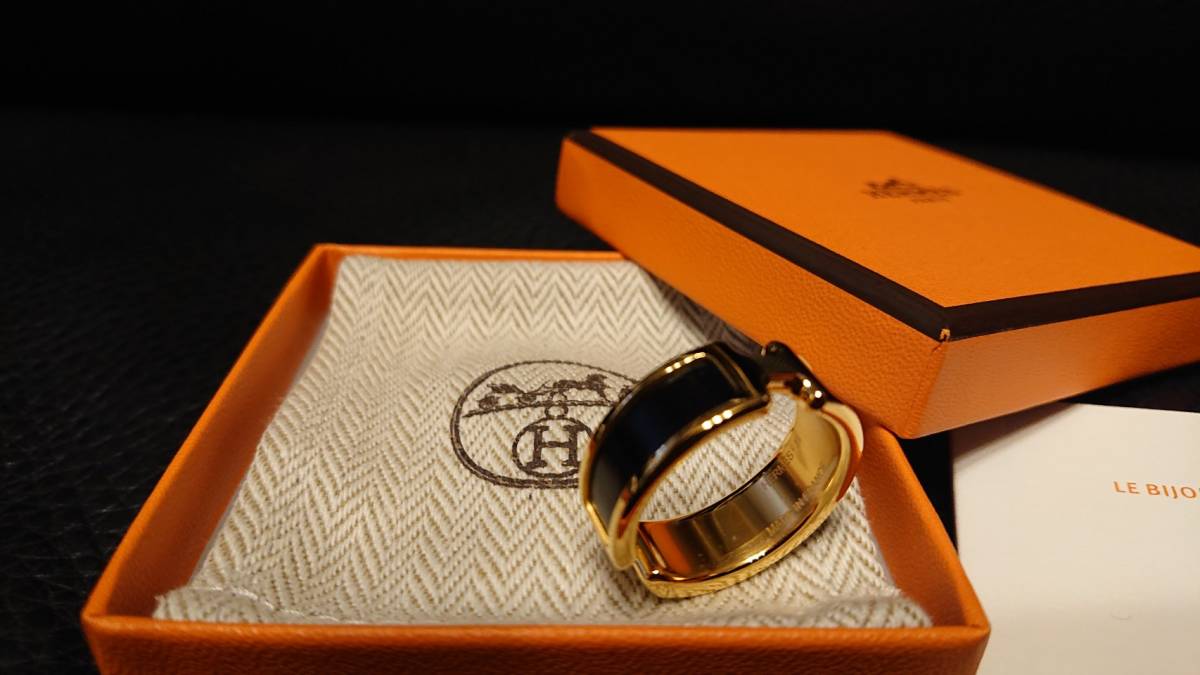 ◇HERMES エルメス イヤーカフ オランプ GM ゴールド 黒 (新品未使用