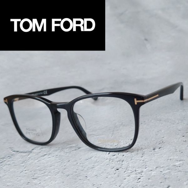 メガネ ブルーライトカット　トムフォード 016 TOM メガネ TF5684-B トムフォード FORD TOM FORD ウェリントン ブラック  ゴールド【新品】アジアンフィット 眼鏡 めがね 伊達メガネ 黒 黒縁 大きめ