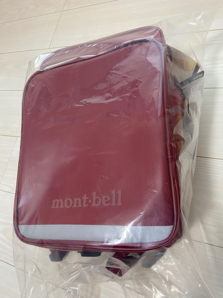 モンベル　わんパック　新品未使用　mont-bell ランドセル　ワインレッド