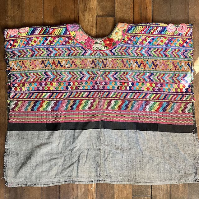 グァテマラ 民族衣装 ウィピル ポンチョ ハンドメイド 刺繍 手刺繍 希少 5-