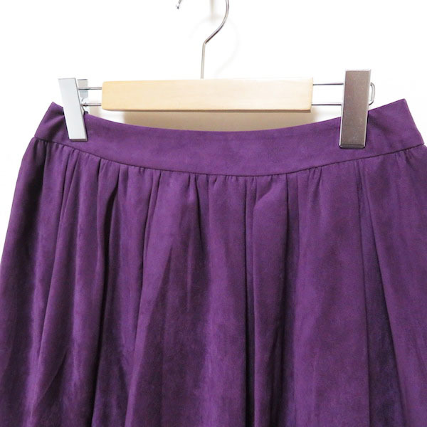 #wnc トゥービーシック TO BE CHIC スカート 42 紫 スウェード調 ギャザー レディース [640216]_画像3