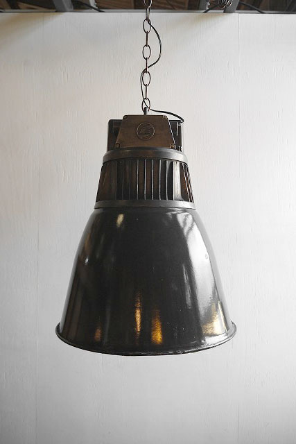 アンティーク　フランス　Czechoslovakia製　インダストリアル　吊り下げランプ D　ライト