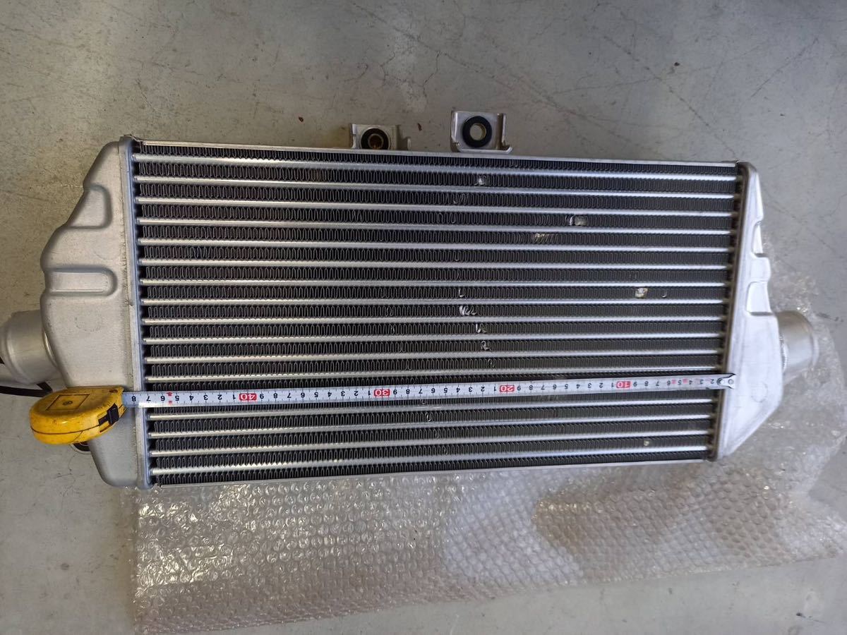 送料込みにしました。 ランサーエボリューション4~6用インタークーラー-
