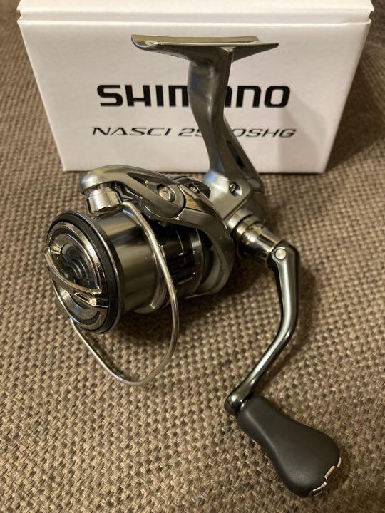 新品 正規品 シマノ(SHIMANO) 21 ナスキー 【2500SHG】 スピニングリール 釣り具 Yahoo!フリマ（旧）のサムネイル