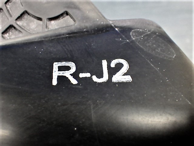 3379　CR-V　RW1　RW2　ブラックエディション　右ライト　LED　W4744　HB　R-J2　CRV　ハイブリッド　RT5　RT6　美品_画像5